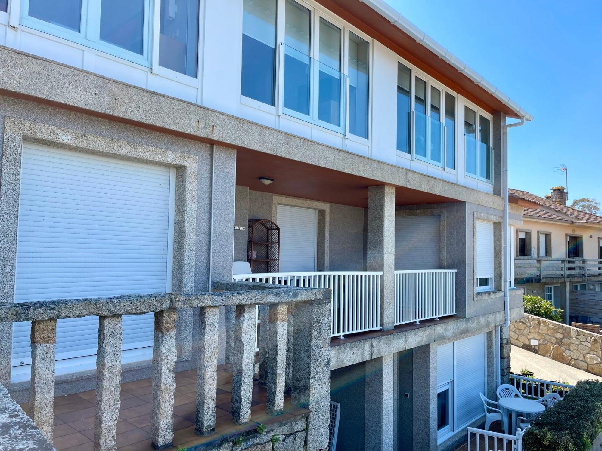 Apartamentos Fontenla-Lanzada Soutullo Exterior photo
